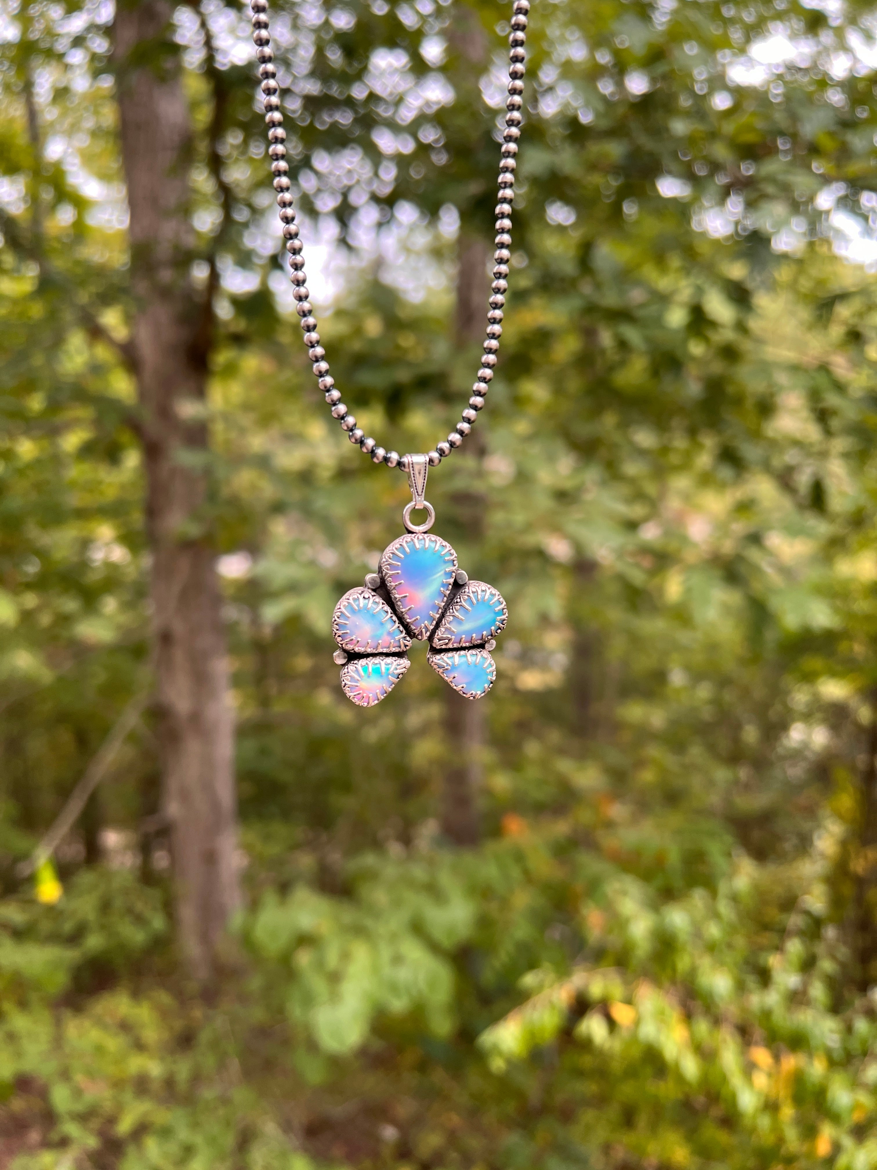 Opal Naja Pendant