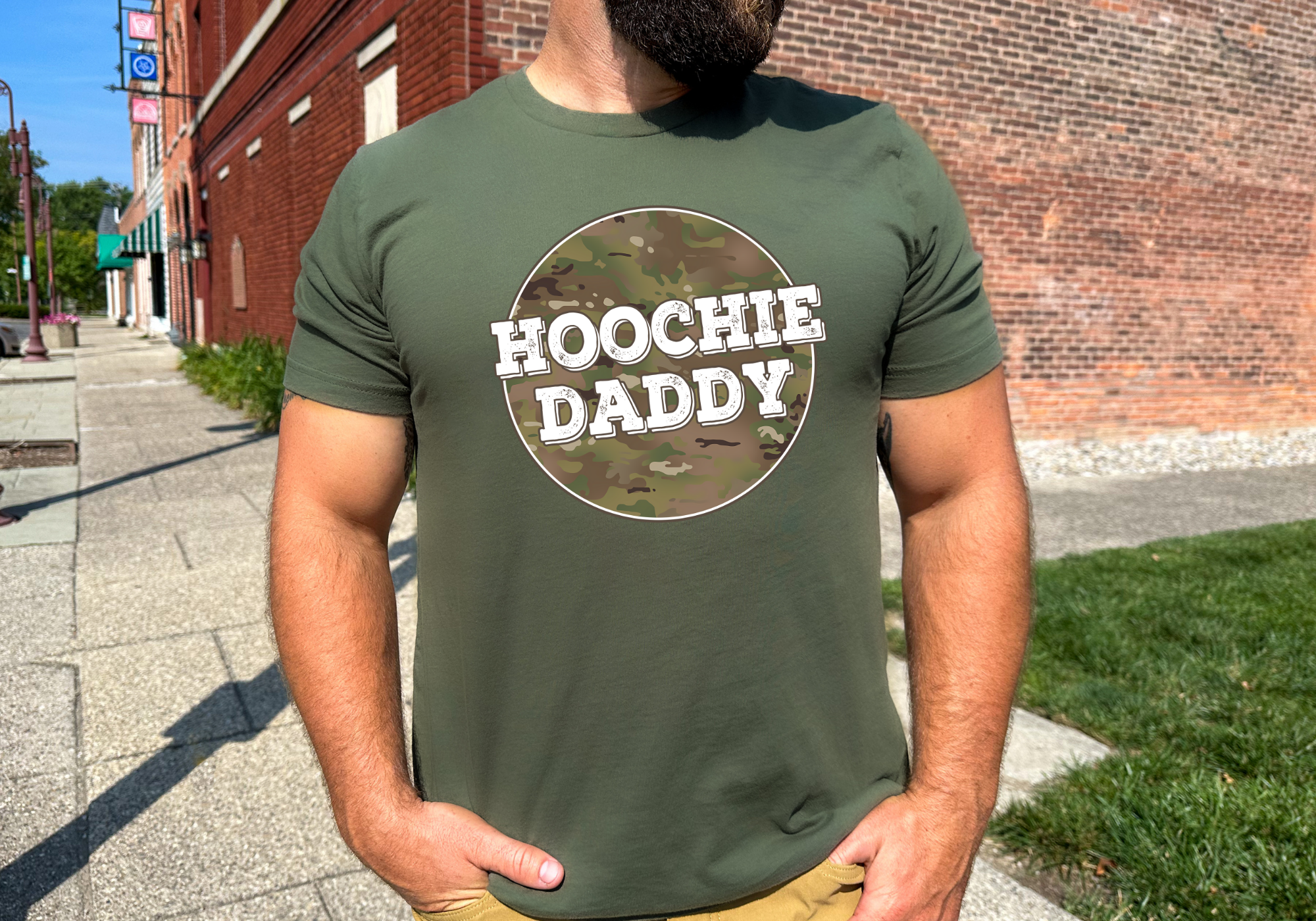 He's not A Regular Dad, He's a HOOCHIE Daddy- (Regular & Tall)