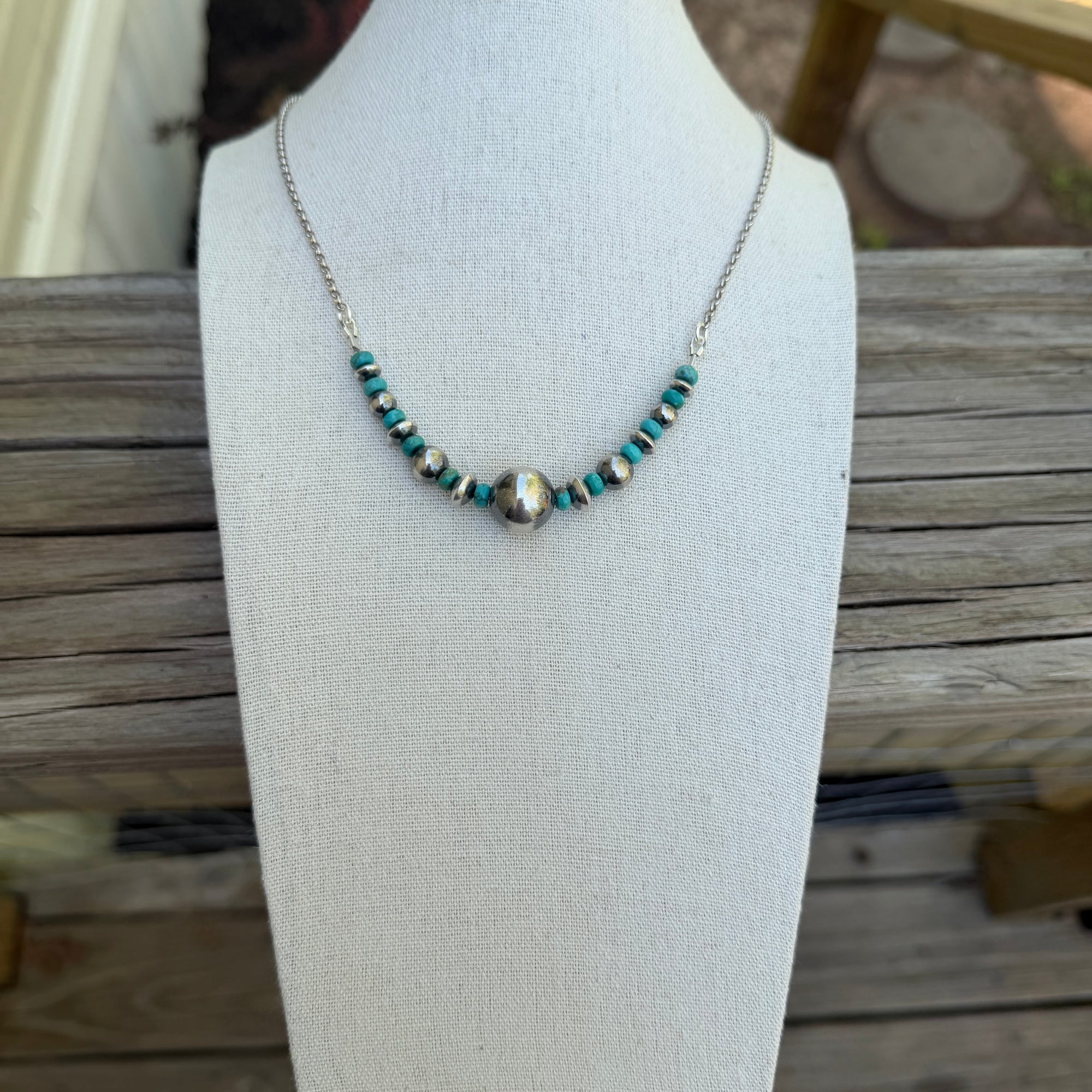 Campitos & XL Pearl Statement Necklace- 18"