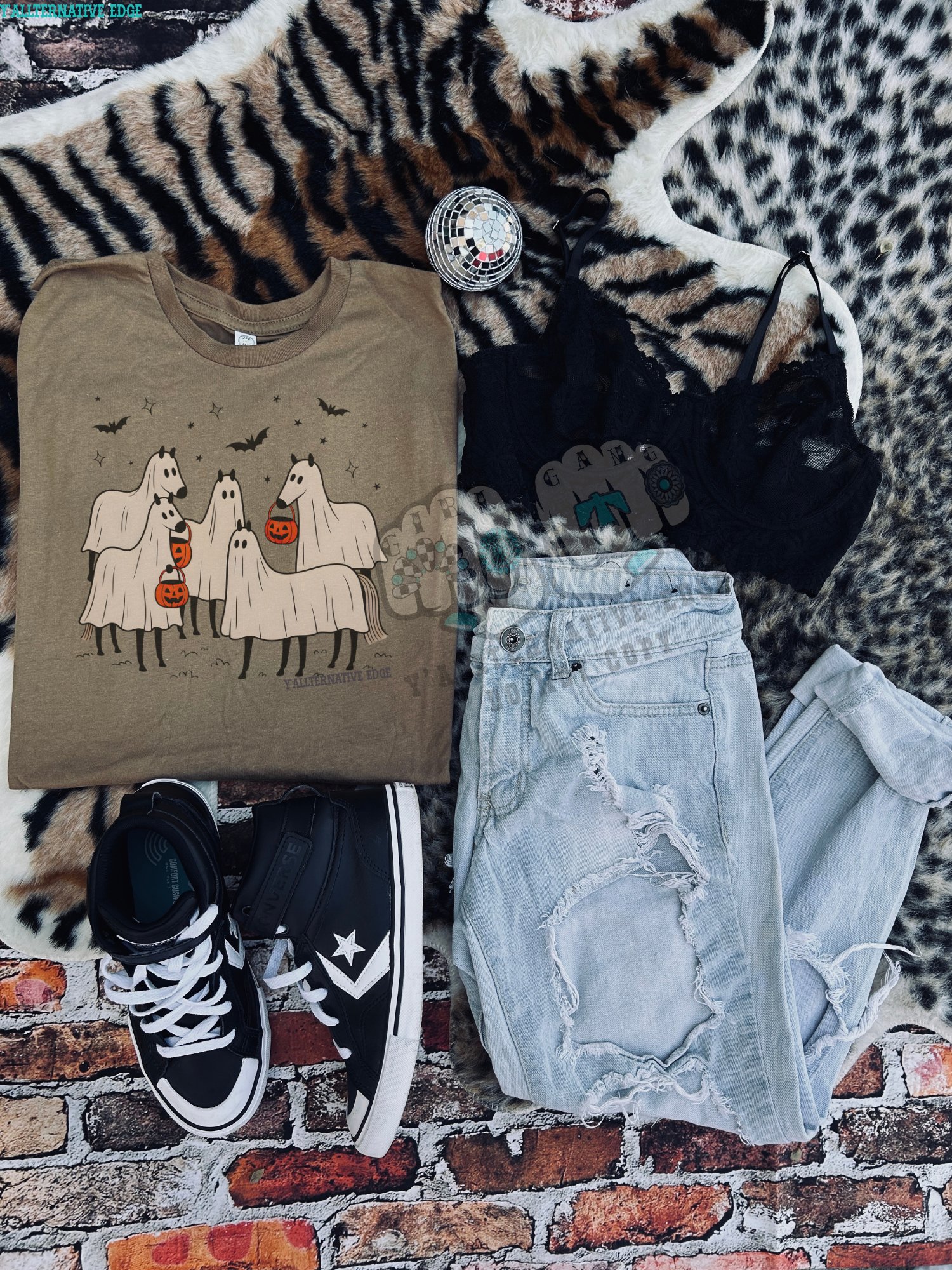 Hoofin' Ghosts- Unisex or Comfort Colors