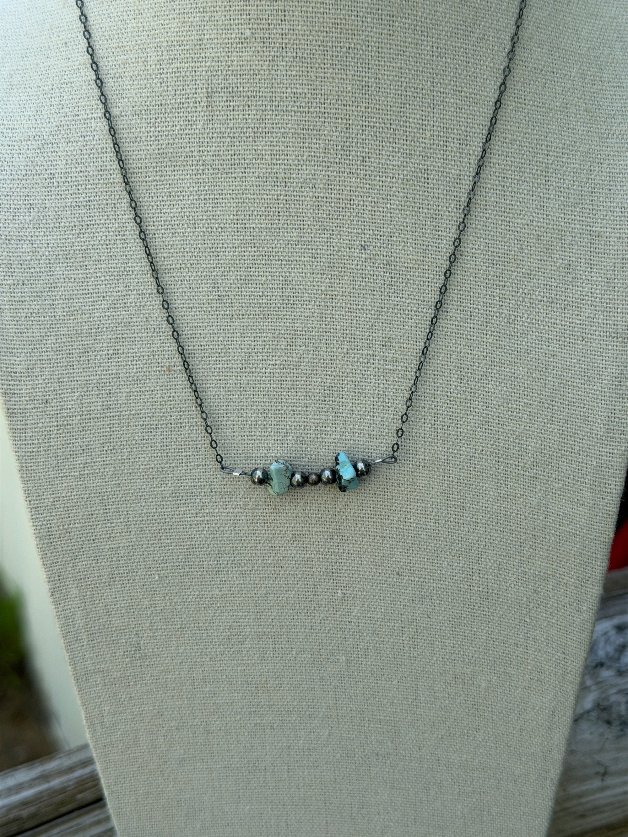 Golden Hills 2&3mm Chippy Necklace 16"