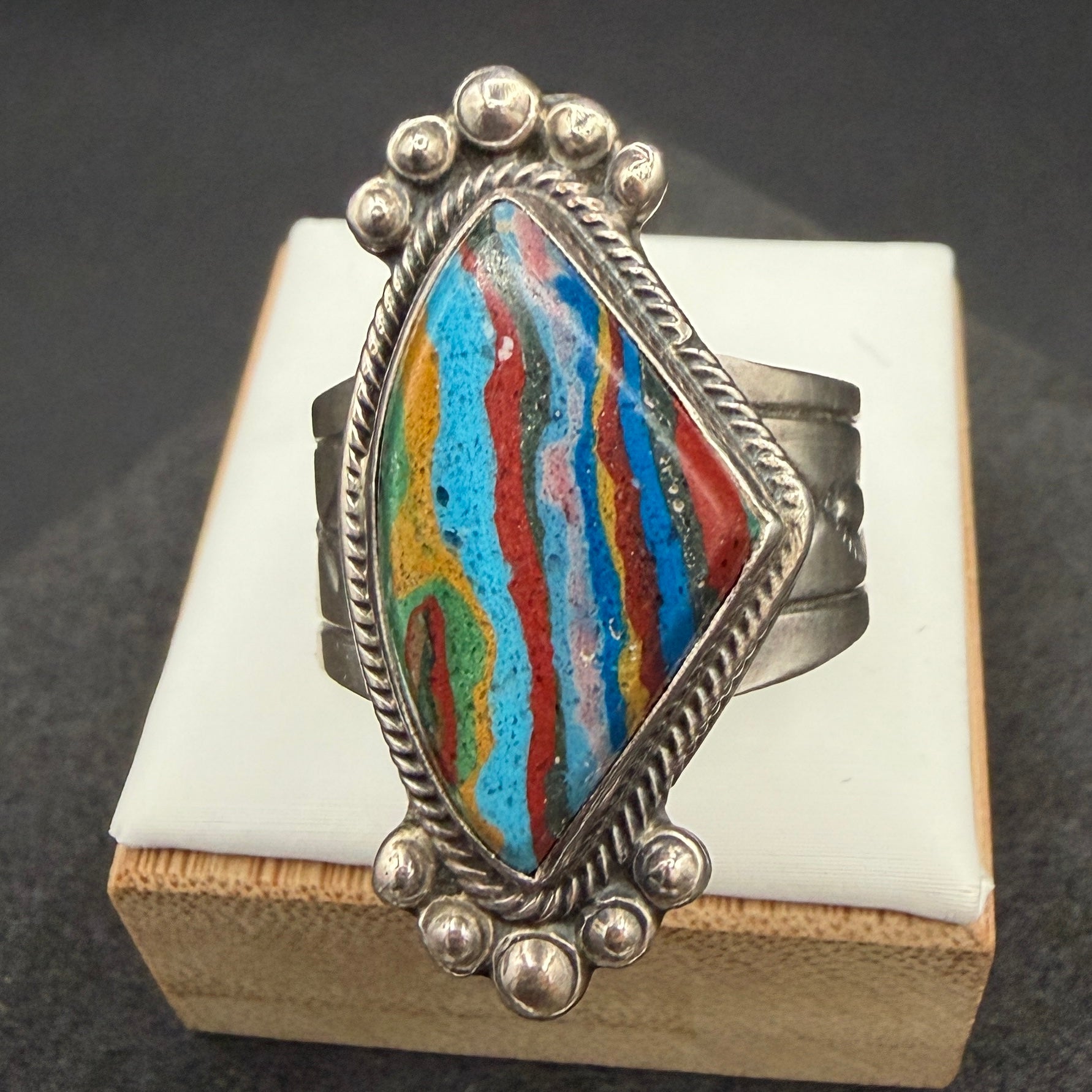 Rainbow Calsilica Running Bear Ring-8