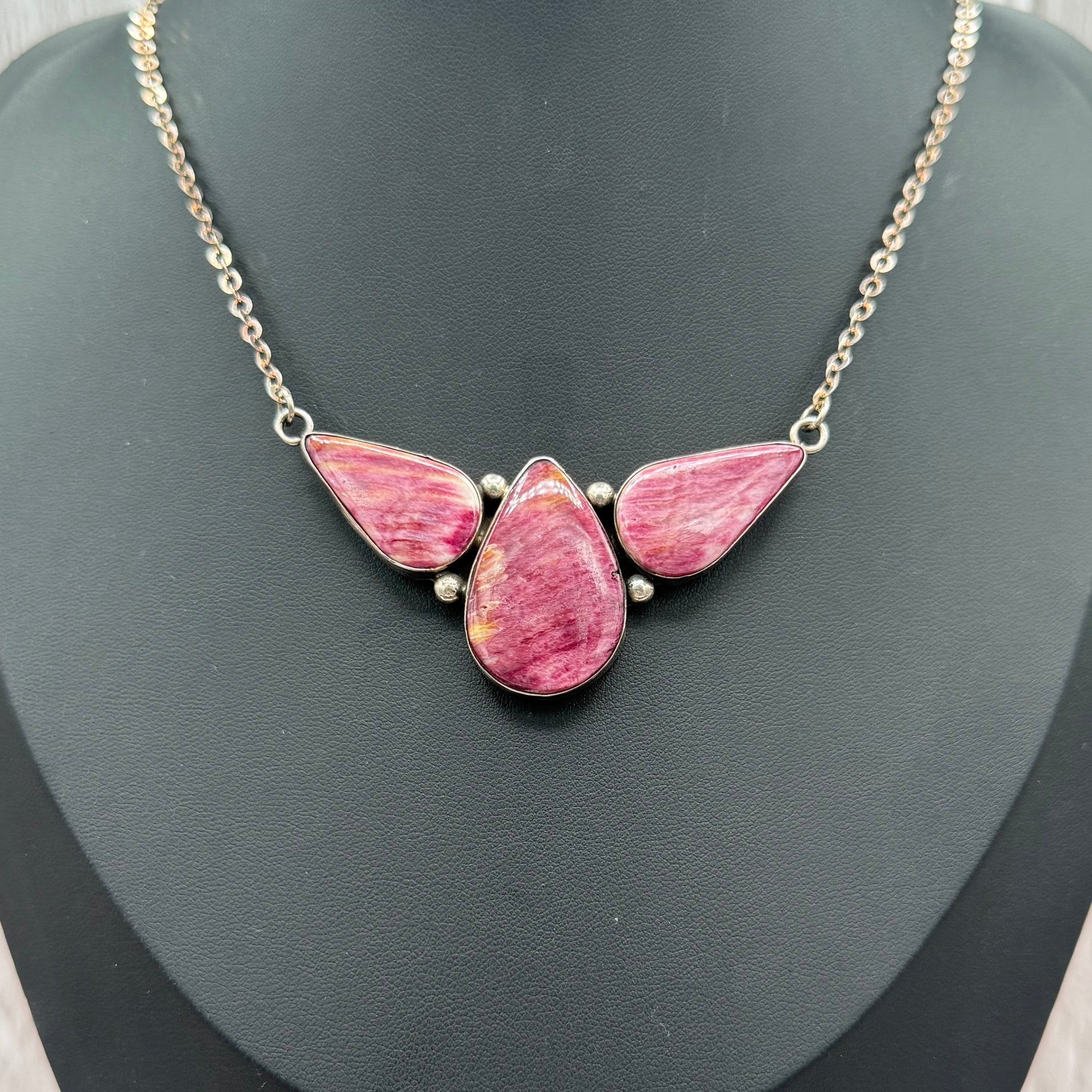 Purple Spiny Oyster 3-Stone Necklace — Gallery by Reva Goodluck (Navajo)