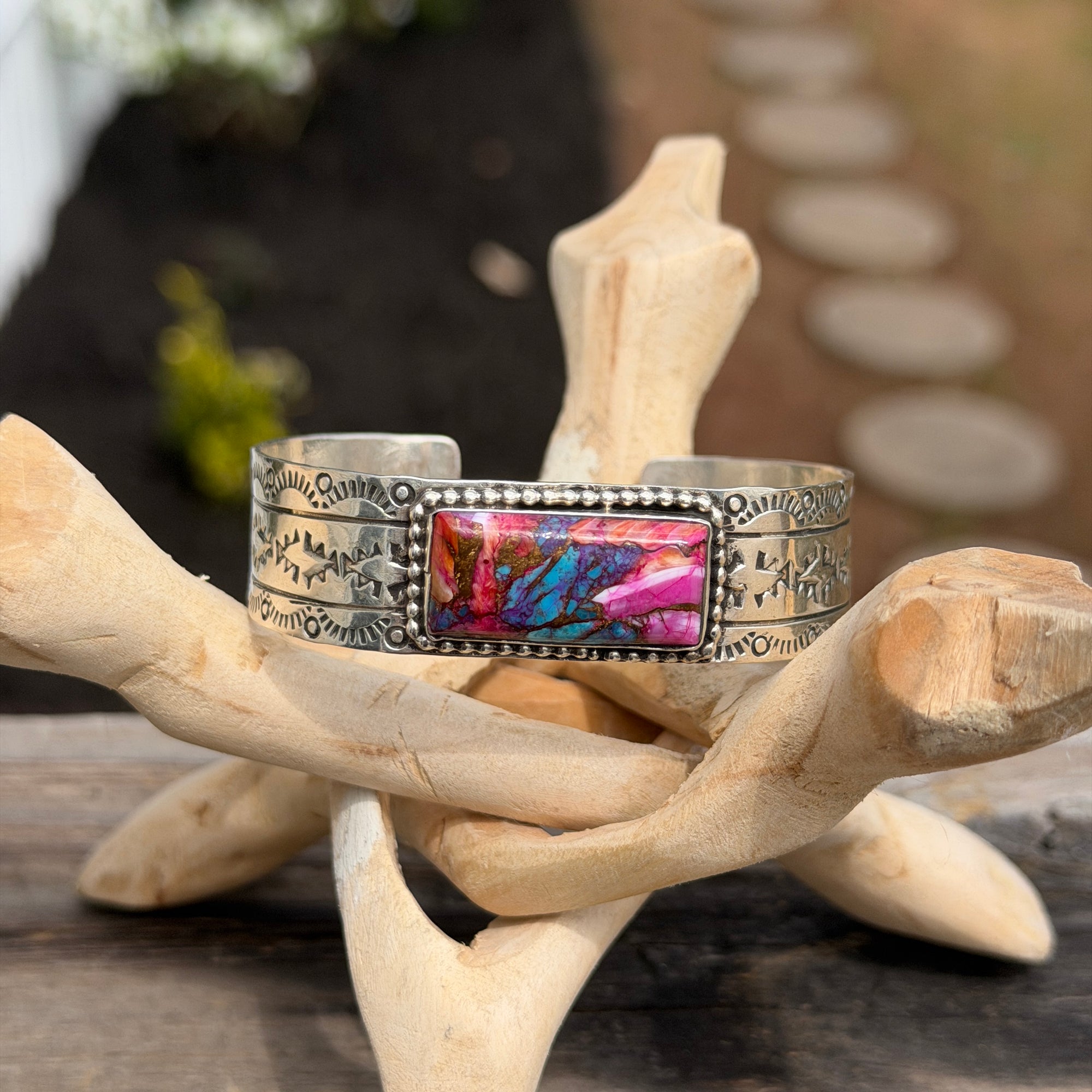 Pink Dahlia Cuff- S/S TW