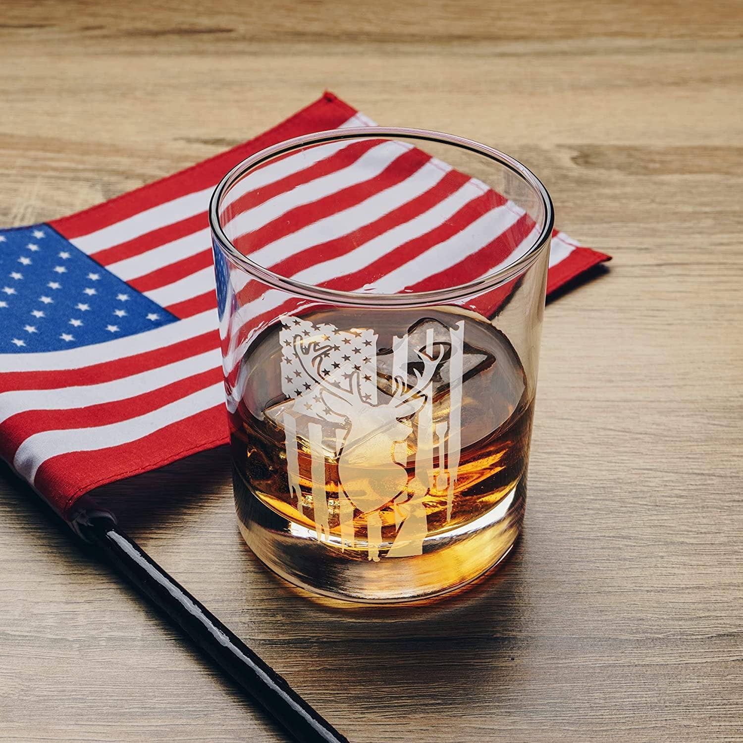 Deer Hunter American Flag - Whiskey Glass